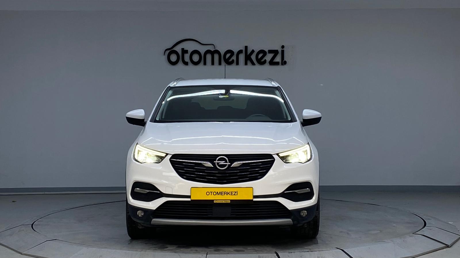 OPEL GRANDLAND 12